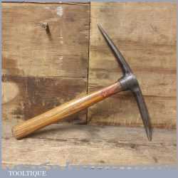 Vintage Brades & Co No: 1686 Hand Pick Hammer Hickory Handle - Good Condition