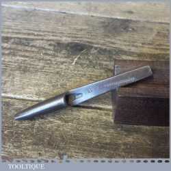 Vintage Dixon & Sons No: 23 Leatherworking Crew Oval Punch - Good Condition