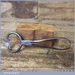 Antique Box Jointed Sugar Nippers With Locking Clasp - Good Condition