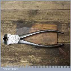 Vintage Elliot-Lucas Crowsfoot Pincers Broad Arrow Dated 1955