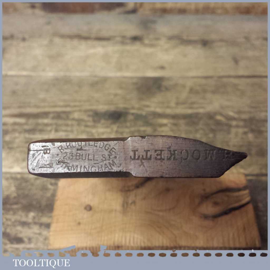 Vintage R. Routledge Side Snipe Beechwood Moulding Plane