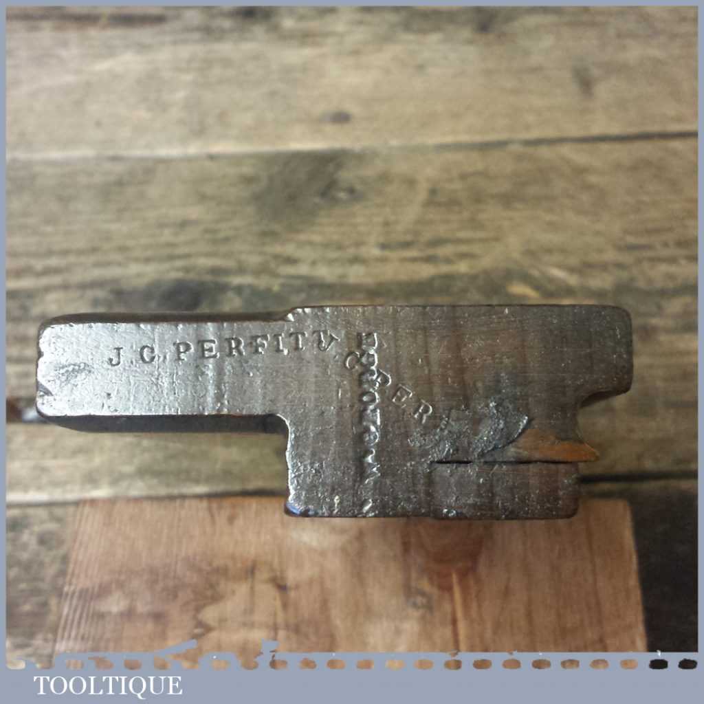 Antique ½” Beading Beechwood Moulding Plane - Good Condition