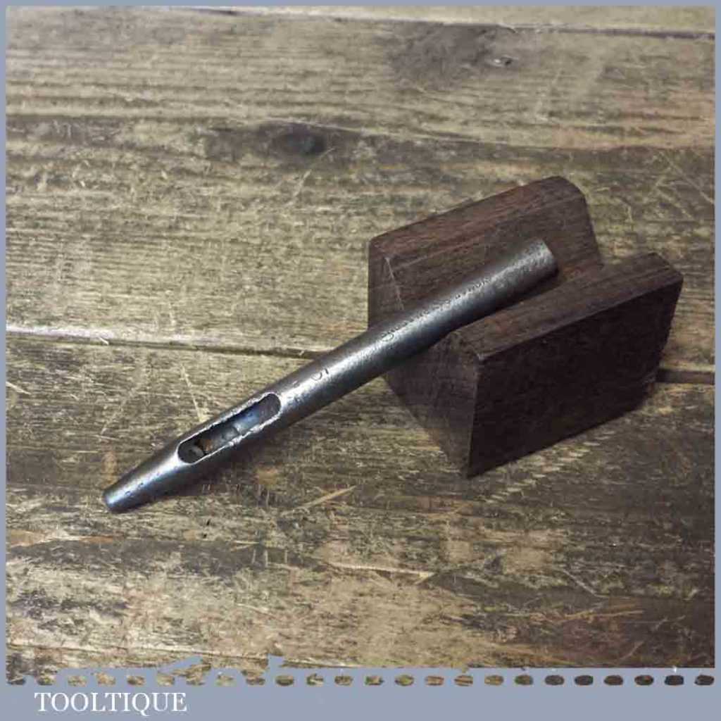 Vintage Thomas Dixon Leatherworking 3/8” Round Punch - Fair Condition