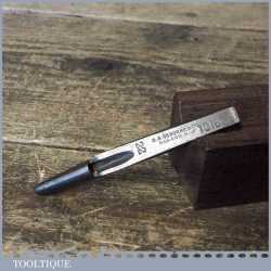 Vintage Osborne USA No: 22 Leatherworker’s 1/4” Oval Crew Punch - Good Condition