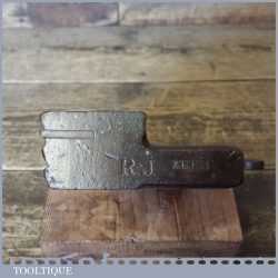 Antique Ames 1800-1828 Quirk Ogee Beechwood Moulding Plane