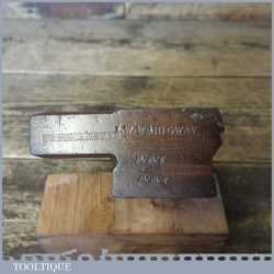 Antique Gough & Bowen Quirk Ogee Beech Moulding Plane - Good Condition