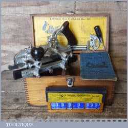Superb Vintage Boxed Record No: 405 Combination Plough Plane 22 Cutters