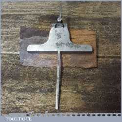 Vintage engineer’s cast steel depth gauge, in good used condition.