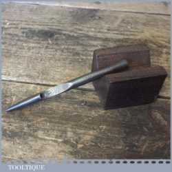 Vintage Thomas Dixon No: 18 Leatherworking 1/8” Oval Crew Punch