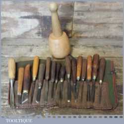 16 No: Vintage Wood Carving Chisels In Roll with Beechwood Carver’s Mallet