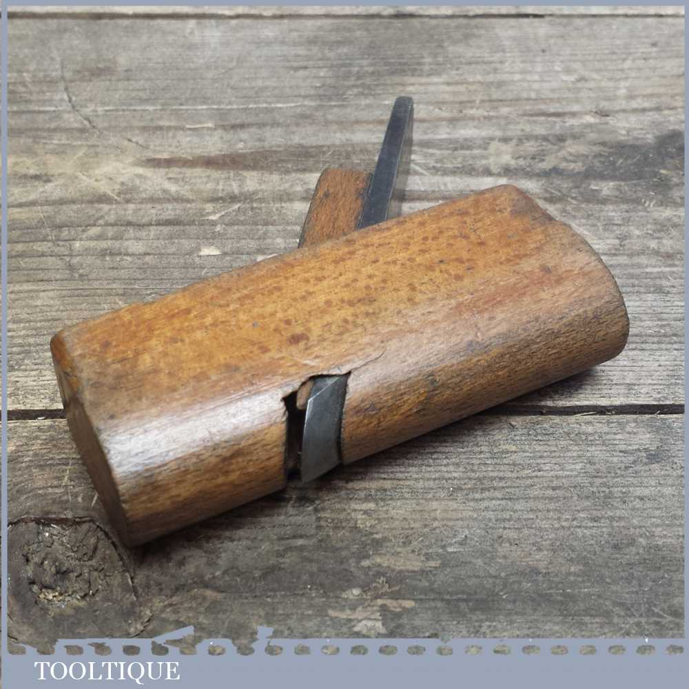 Old Vintage Miniature 3 ¾” Pattern Makers Beech Wood Round Moulding Plane