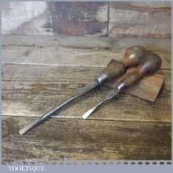 2 No: Vintage Cabinet Makers Beech Handled Screwdrivers - Fully Refurbished