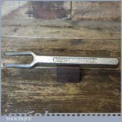 T13620 - Vintage Sykes Pickavant mechanics ball joint splitter in good used condition.