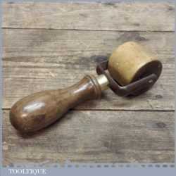 Solid Small Vintage Roller - Leatherwork or Bookbinding Tool
