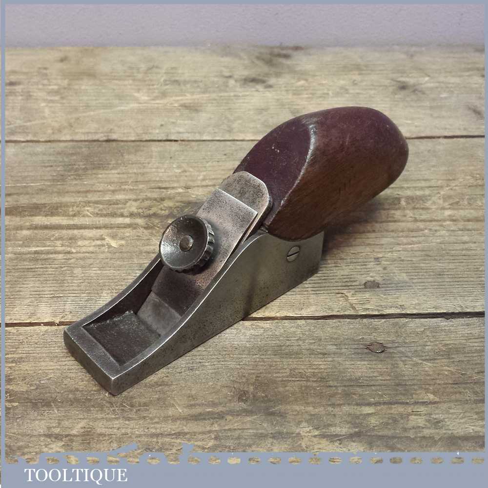Vintage Unusual Cast Iron Chariot Plane Infill Handle