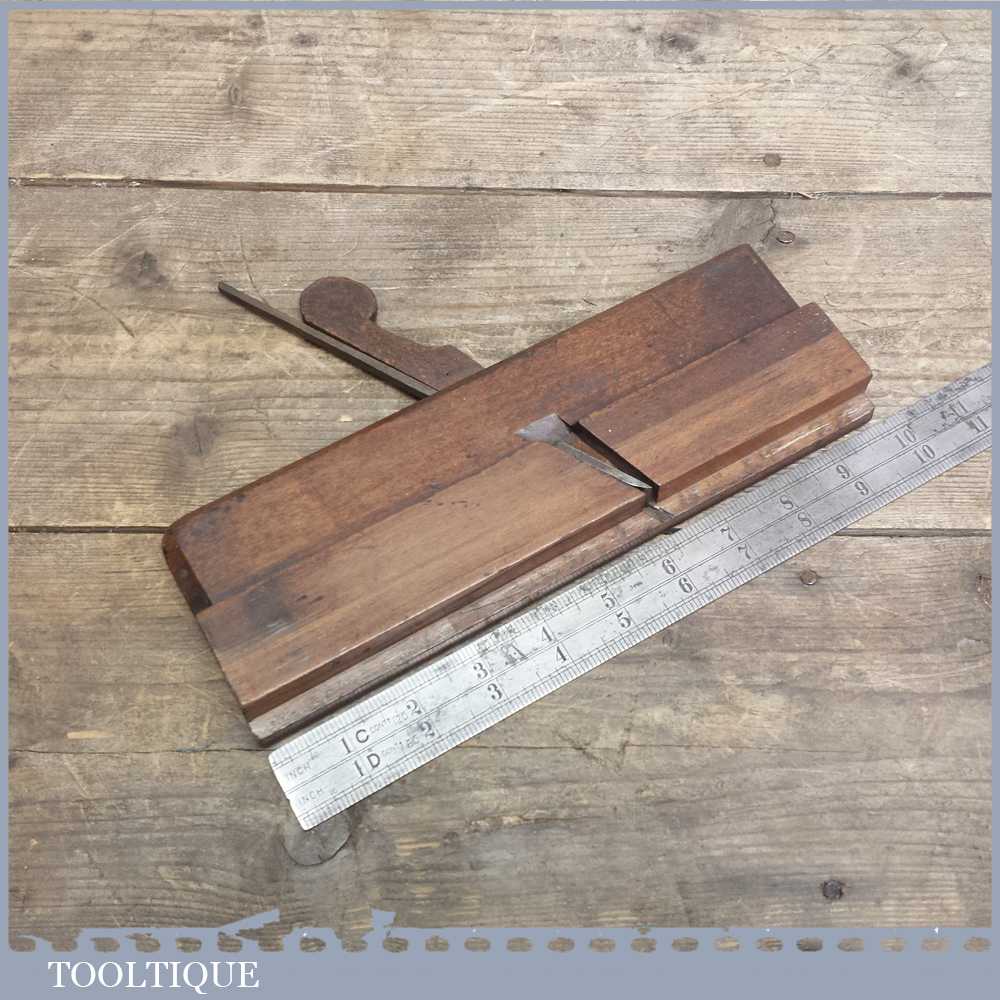 Antique William Madox 18th C Standing Fillister Moulding Plane