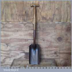 Scarce Vintage Wearwell Steam Locomotive Fireman’s Coal Shovel T Handle