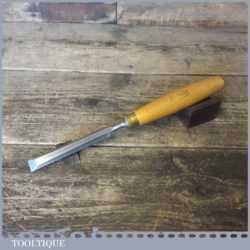 Vintage Marples Carpenter’s 5/8” Bevel Edge Chisel - Sharpened HonedVintage Marples Carpenter’s 5/8” Bevel Edge Chisel - Sharpened Honed