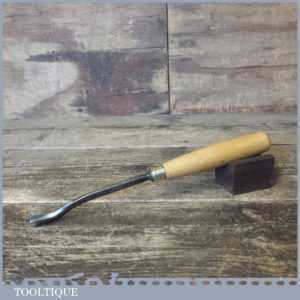Vintage James Howarth 3/8” Spoon Bit Wood Carving V Parting Chisel Vintage James Howarth 3/8” Spoon Bit Wood Carving V Parting Chisel
