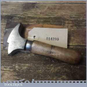 Vintage Shoemaker’s Leatherworking Long Beak Glazing Iron