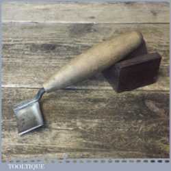 Vintage T Temporal Shoemaker’s Leatherworking Drag Knife