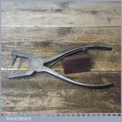 Vintage George Barnsley & Sons Leatherworking Hole Punching Pliers