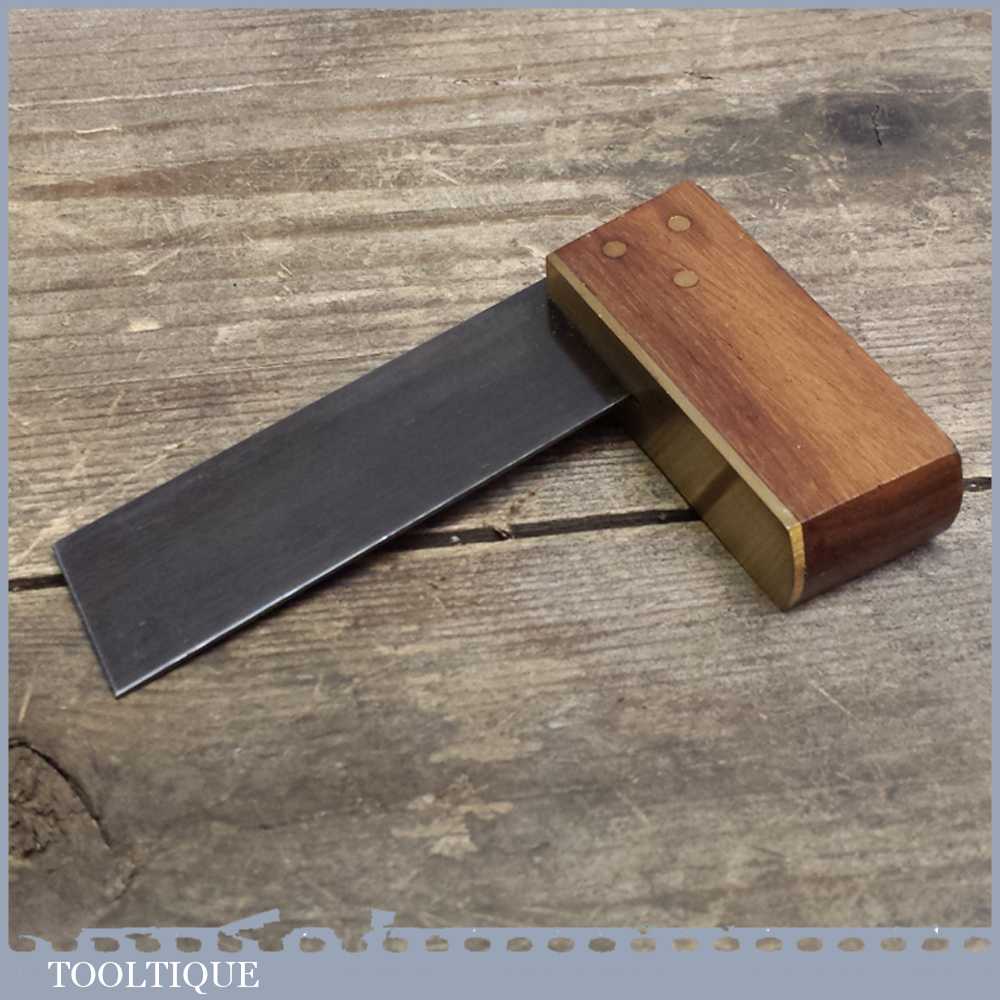 Modern Dovetail square in unused condition