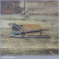 Vintage Leatherworking 6 ½” Cast Steel Square Leg Steel Dividers