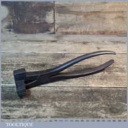 Vintage Wynn & Timmins Upholsterers Leatherworking Stretching Pliers