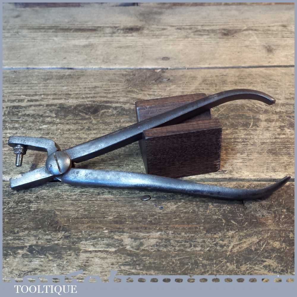 Vintage Pair Leatherworking Hole Punch Pliers - Good Condition