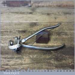 Vintage Henry Disston Philadelphia USA Saw Set - Good Condition