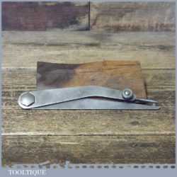 Vintage Moore & Wright 5 ½” Odd Leg Steel Dividers - Good Condition