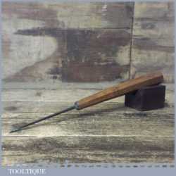 Vintage Thomas Ibbotson 1/8” Straight Wood Carving Chisel - Sharpened