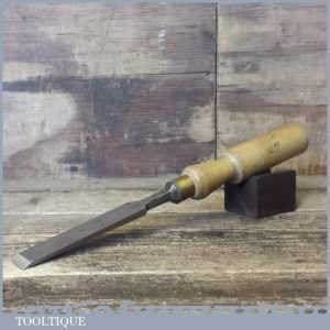 Vintage F Woodcock Carpenter’s 7/8” Firmer Chisel - Fully Refurbished Vintage F Woodcock Carpenter’s 7/8” Firmer Chisel - Fully Refurbished