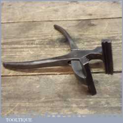 Vintage Leatherworking / Upholsterers Wide Nose Stretch / Gripper Pliers By Govenor