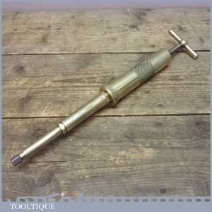 Vintage Enots ‘Autoram’ Automotive Grease Gun Made In England Pattern No: Special 3138B