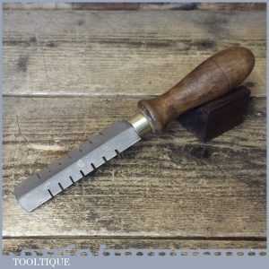 Vintage Old English Saw Wrest Set Beechwood Handle - Good Condition