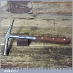 Vintage Roberts Leatherworkers Upholsterers Perfect Pattern Tack Hammer