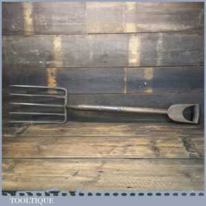 Vintage Griffin Cast Steel 5-Tine Garden Fork D Shaped Solid Handle