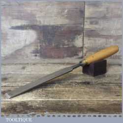 Vintage Hearnshaw Bros Pattern Makers  7/8” Gauge Paring Chisel - Sharpened Honed