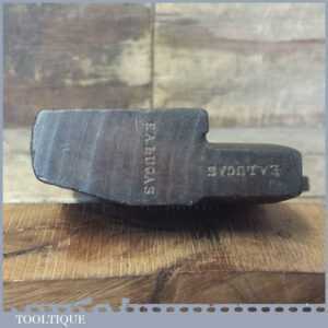 Antique No: 12 Hollowing Beechwood Moulding Plane - Good Condition Antique No: 12 Hollowing Beechwood Moulding Plane - Good Condition