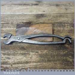 Antique Farmers Pig Ringing And Removing Pliers - Good Condition