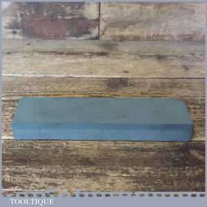 Vintage 8” x 2” Combination Oil Stone Good Used Condition - Lapped Flat Vintage 8” x 2” Combination Oil Stone Good Used Condition - Lapped Flat