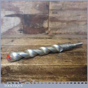 Vintage Mason Master 1 ¼” Masonry Bit - Good Used Condition Vintage Mason Master 1 ¼” Masonry Bit - Good Used Condition