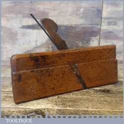 Antique Wm. Graves No: 6 Hollowing Beechwood Moulding Plane - Good Condition
