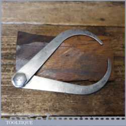 Vintage Cooper & Son 4 ¼” outside caliper’s fully refurbished ready for use and in good used condition.