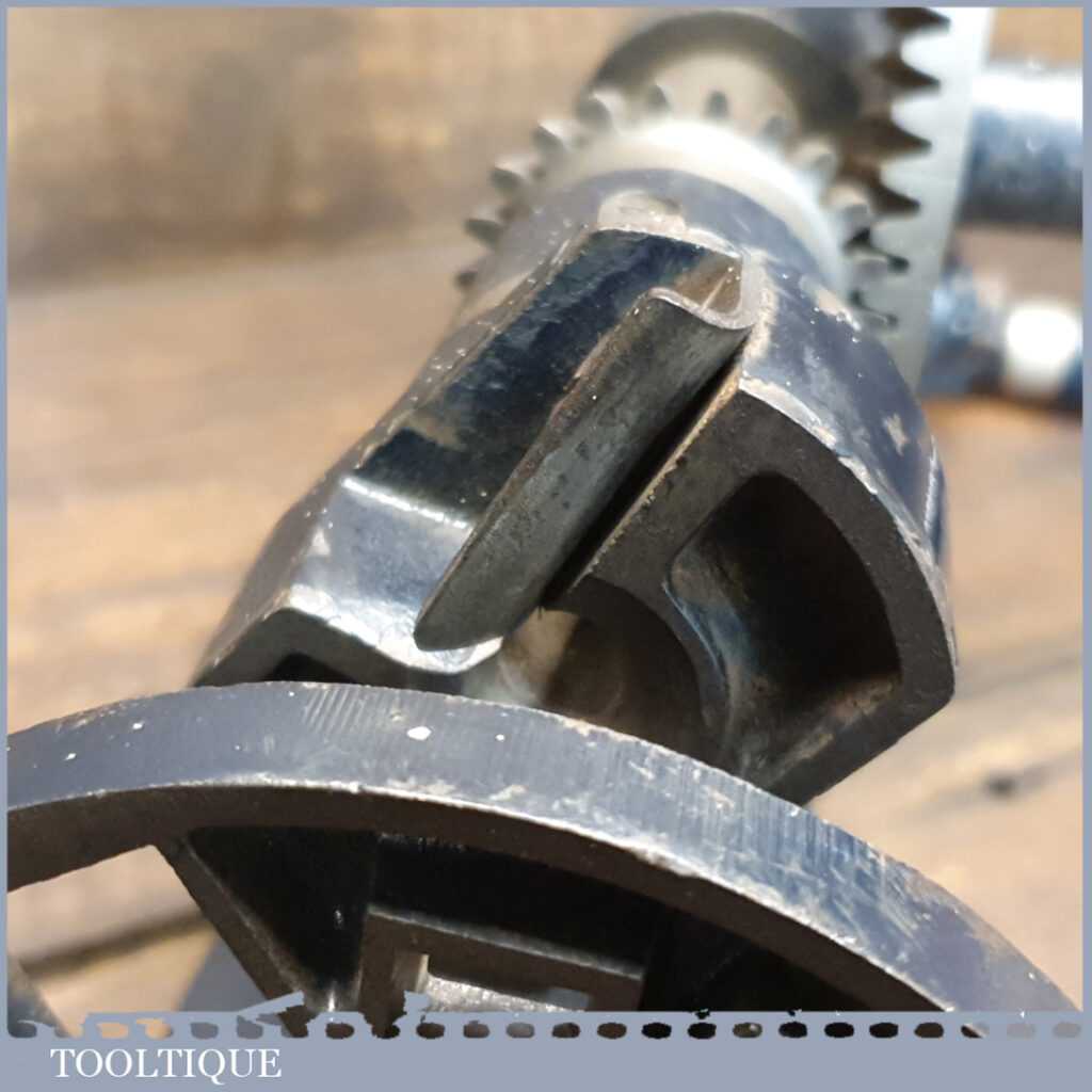 Rare Vintage Stanley USA No 77 Benchtop Dowel & Rod Turning Machine