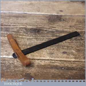 Vintage Instrument Makers Fruitwood & Rosewood Curved Square - Good Condition Vintage Instrument Makers Fruitwood & Rosewood Curved Square - Good Condition