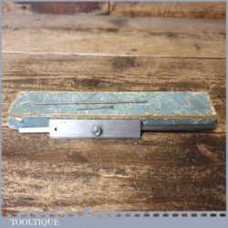 Vintage Boxed Moore & Wright No: 40 Cast Steel Depth Gauge - Good Condition