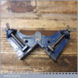 Vintage Woden No: C800 mitre or corner clamp, in good used condition and ready for use.